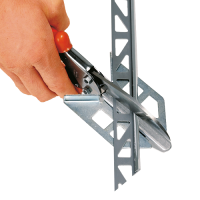 Patron pour la coupe de profils à 45 degrés